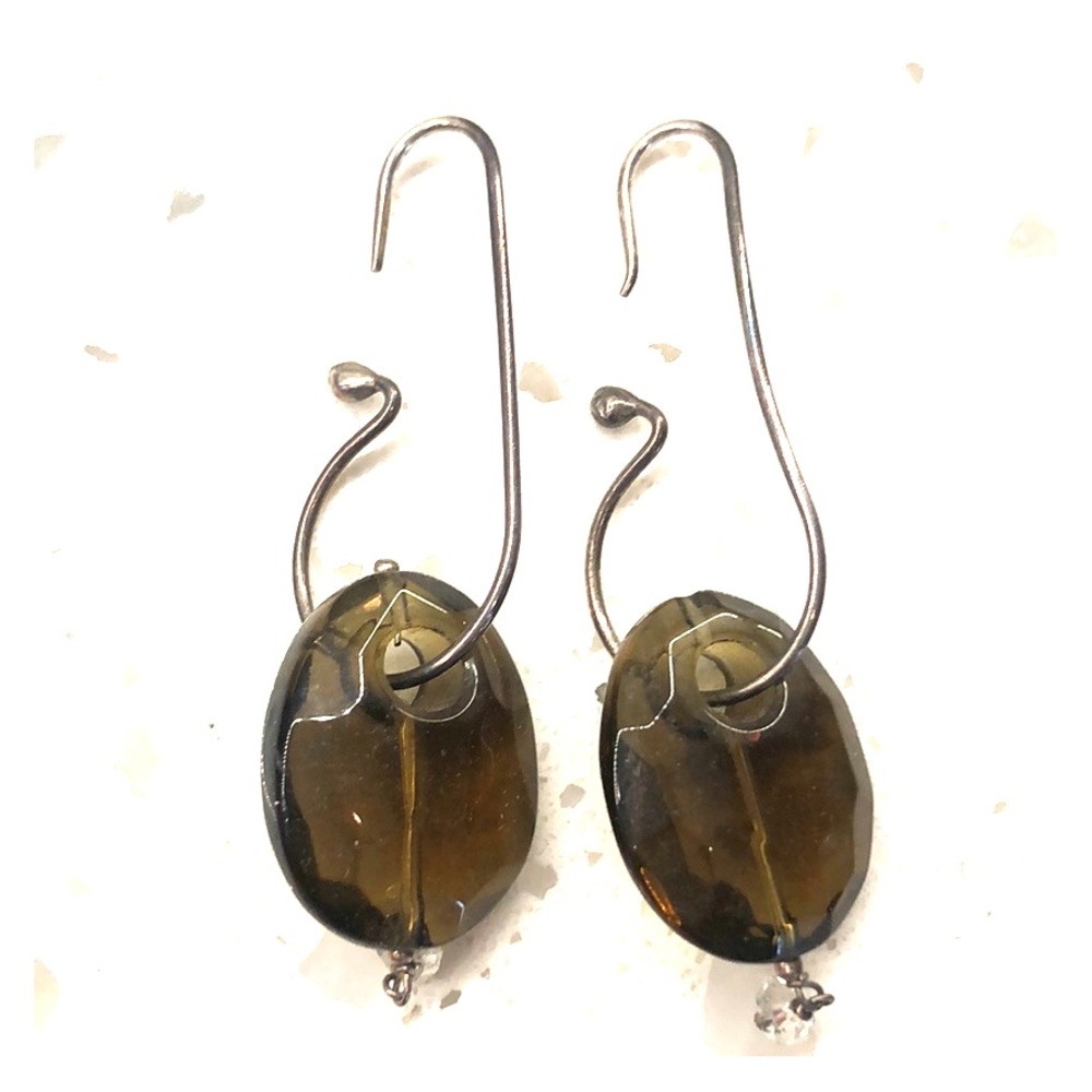 Drop topaz earrings